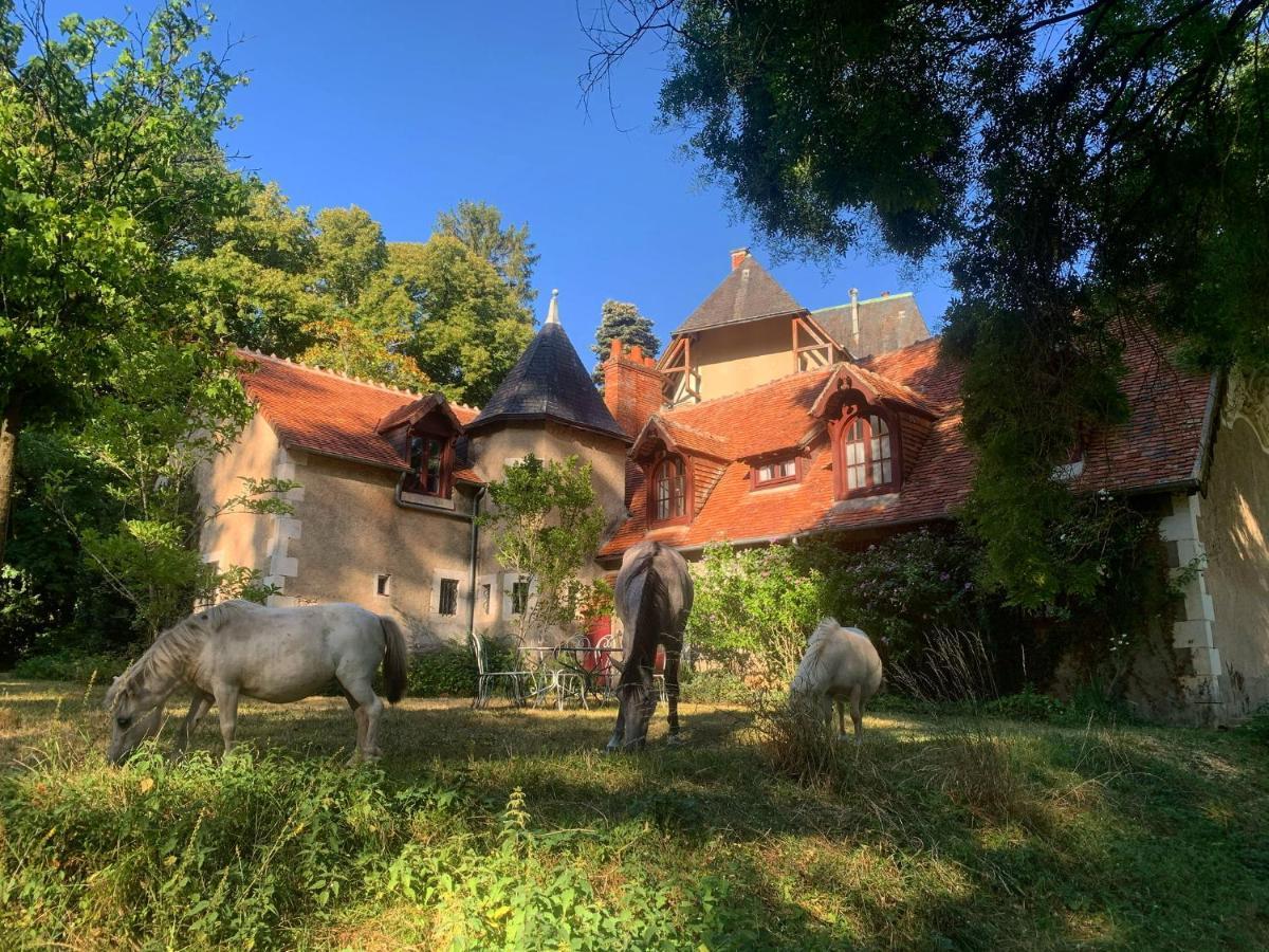 Parc De Lesseps Bed & Breakfast Meunet-Planches Eksteriør bilde
